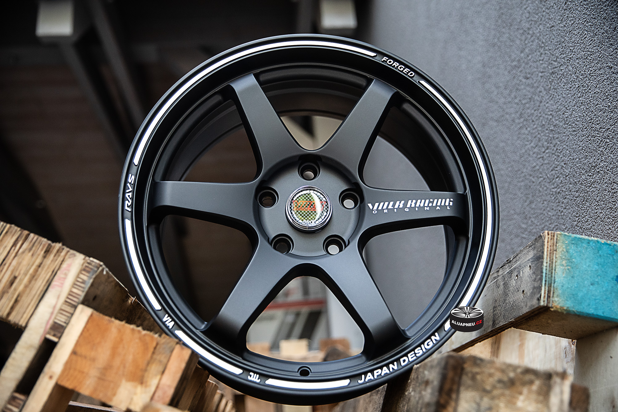 Alu kola Rays Volk TE37 BLACK 